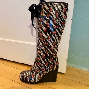 Betsyville Floral Striped Women's Wedge Rain Boots